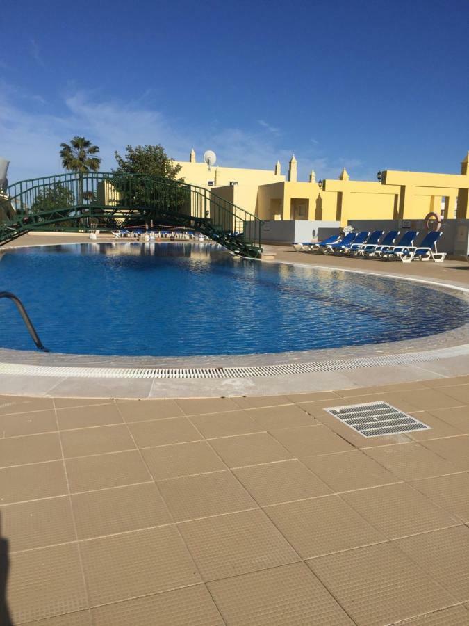 Condominio Do Mar Лагос Екстериор снимка